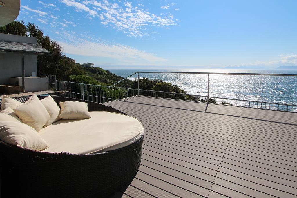 Whale Huys Luxury Oceanfront Eco Villa Gansbaai Ngoại thất bức ảnh