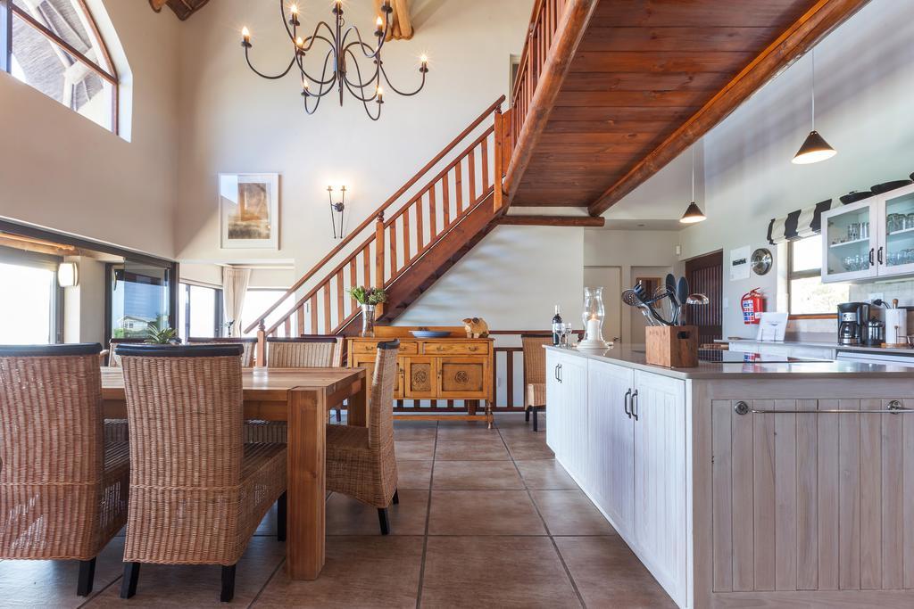 Whale Huys Luxury Oceanfront Eco Villa Gansbaai Ngoại thất bức ảnh